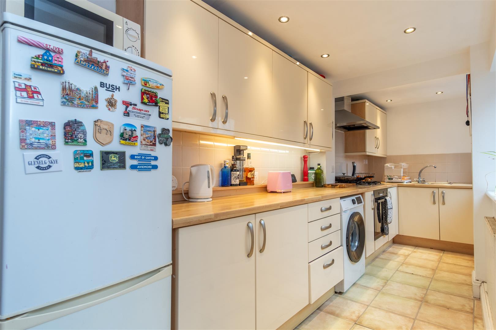 2 bed property in Lark Hill, Preston